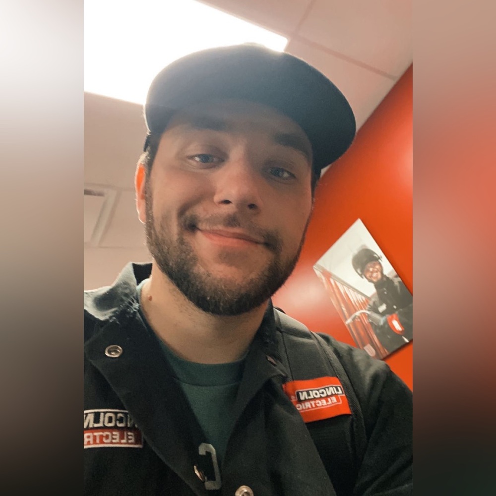 Meet your Posher, Aleks